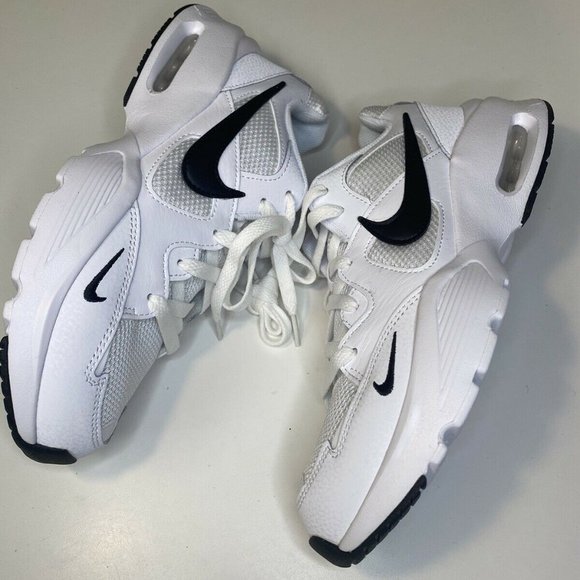 Nike Men\'s Size 8 Air Max Fusion Shoes